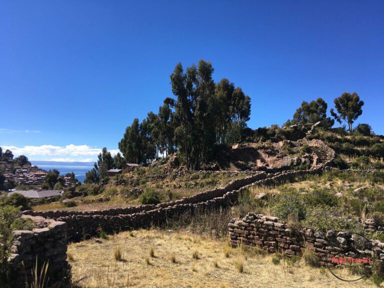 Taquile paths